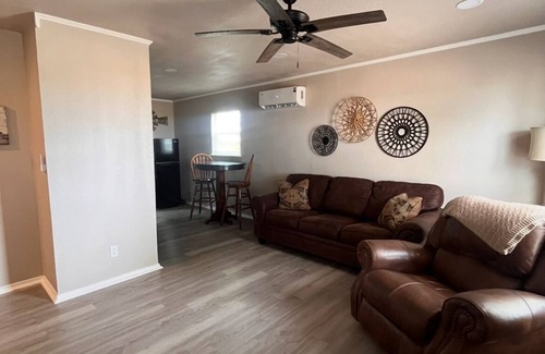 Cunningham House | Country living with a view in Pattonville Tx. 2 bedroom house with AC and WiFi.