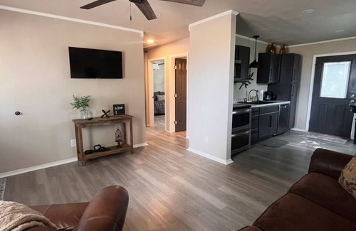 Cunningham House | Country living with a view in Pattonville Tx. 2 bedroom house with AC and WiFi.