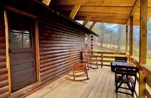 Lisbon House | Country Log Cabin #2- Hodge Hill