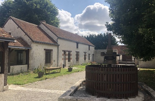 Concriers Cottage | Country property with swimming pool, near the Loire castles