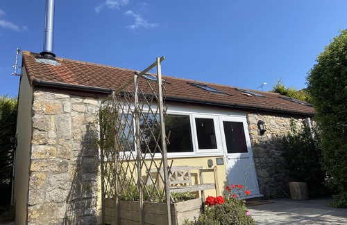 Cross Cottage | Countryside Cottage in the Mendip Hills, with garden