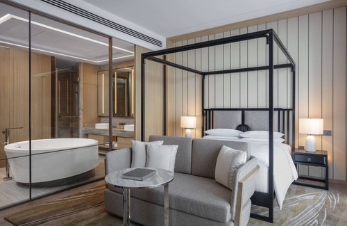 Taizhou Hotel | Courtyard by Marriott Jiangsu Taizhou