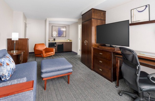 Keene Hotel | Courtyard by Marriott Keene Downtown
