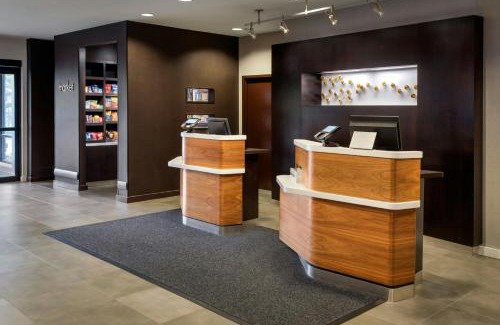 Paramus Hotel | Courtyard by Marriott Paramus