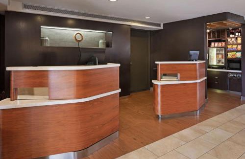 Solana Beach Hotel | Courtyard by Marriott San Diego Del Mar/Solana Beach