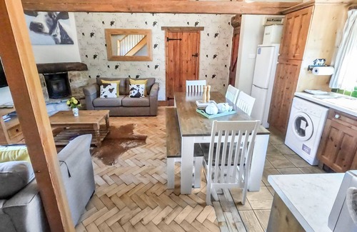 Bradford-on-Avon Cottage | Cow Byre 1 or 2 Country Cottages