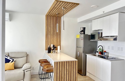 Rohrmoser Apartment | COZU STUDIO, walk distance LA SABANA CENTRAL PARK