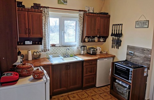 Prilep Cottage | Cozy 1 Bed Cottage in Ognen, near Karnobat, Burgas
