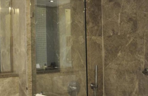 Barclay-Kingston Apartment | Cozy 1-bedroom apartment in charming Cherry Hill with AC, WiFi