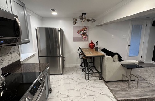 Park View Apartment | Cozy 1-bedroom apartment with AC and WiFi in welcoming Washington