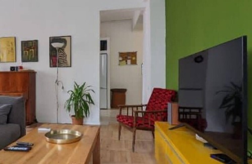 Vera Apartment | Cozy 1-bedroom apartment with AC, WiFi in amazing Tbilisi