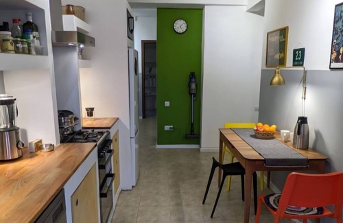 Vera Apartment | Cozy 1-bedroom apartment with AC, WiFi in amazing Tbilisi