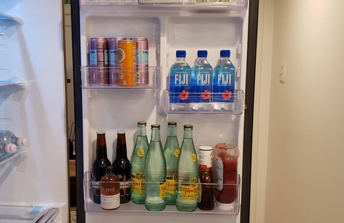 Bronzeville Apartment | Cozy 1-bedroom apartment with WiFi, AC in gorgeous Chicago