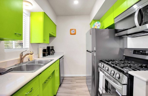 The Mesa Condo | Cozy 1-bedroom condo in peaceful Palm Springs 1-mile from downtown with WiFi, AC