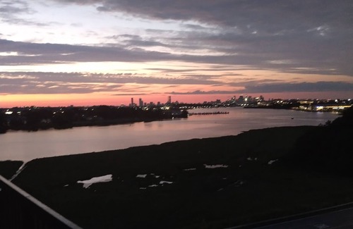 Quincy Condo | Cozy 1-bedroom condo in awesome Quincy with WiFi, AC