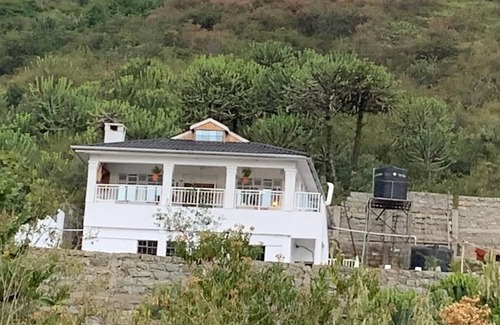 Naivasha House | Cozy 1 bedroom house 10 minutes from Buffalo Mall