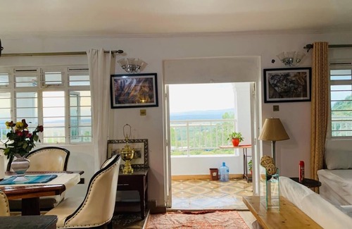 Naivasha House | Cozy 1 bedroom house 10 minutes from Buffalo Mall