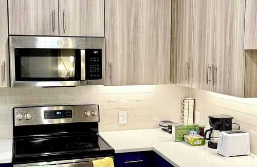 Farmers Branch Apartment | Cozy 1-bedroom in peaceful area close to downtown and airports.