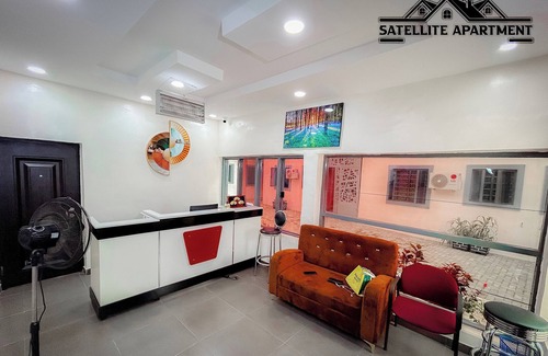 Amuwo Odofin Apartment | Cozy 1-BEDROOM WITH AC, WiFi, FULL kitchen, free parking, restaurant delivery