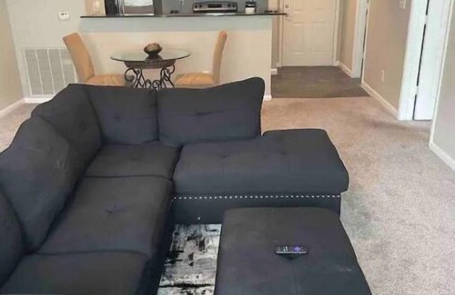 Uptown Apartment | Cozy 1 br Apt with jetted tub near Galleria