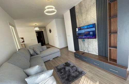 Shubra al Khaymah House | Cozy 2-bedroom building in amazing Cairo Governorate with WiFi, AC