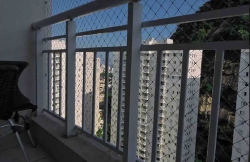 Marape Apartment | Cozy 2-bedroom apartment with AC and WiFi in charming Marapé Santos