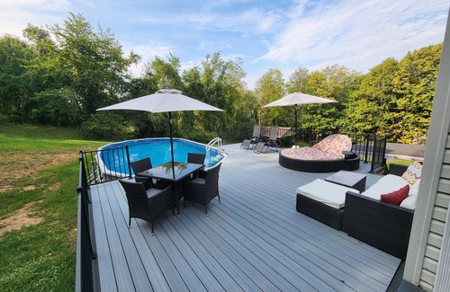 Joffre Apartment | Cozy 2-bedroom apartment in pleasant McDonald with WiFi, AC