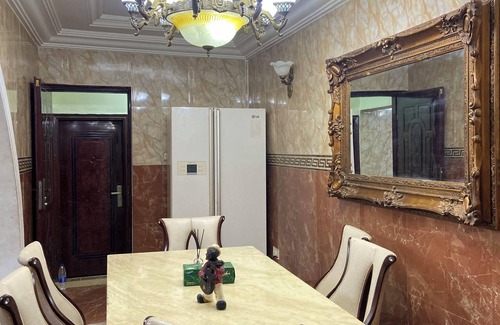 Jabi Apartment | Cozy 2 bedroom in a mansion @life camp, secured and in the city center