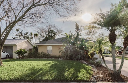 Okeechobee House | Cozy 3/2 Home with Comfy Beds & Ample Parking - Your Perfect Getaway