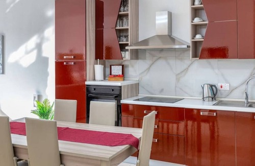 Marsaxlokk Apartment | Cozy 3BR home with Private Balcony in Marsaxlokk