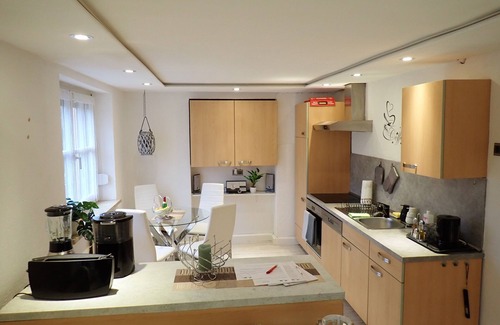 Naila Apartment | Cozy accommodation with spacious covered terrace right on the edge of the forest