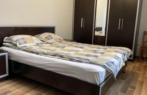 Vera Apartment | Cozy and big apartment in the city center