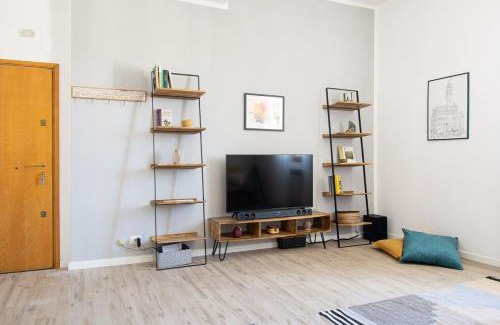 San Jacopino Apartment | Cozy and Bright Flat - Top Floor with Elevator