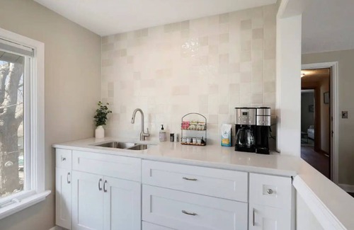 New Prague Apartment | Cozy and Comfortable New Prague Suite