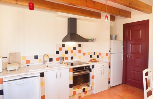 Almenara de Tormes House | Cozy and equipped 5 seater Country House, Pool, WIFI, 17km from Salamanca