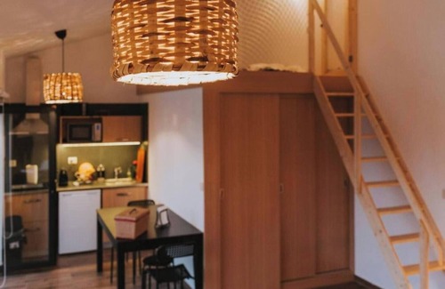 Peso Apartment | Cozy and practical for couples or solo guests. Bright, quiet and fully equipped for a simple, comfortable stay. No breakfast included, just steps from the pool and shared leisure areas.