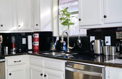 Frisco House | Cozy and relaxing home in downtown Frisco