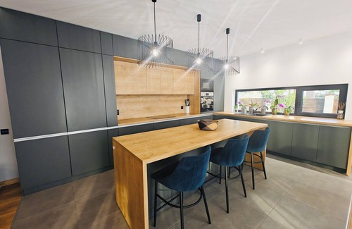 Otopeni Villa | Cozy and stylish family home