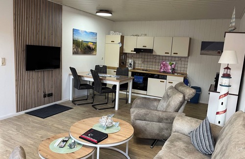 Borkum Apartment | Cozy apartment near the south beach, up to 4 pers. Handicapped/wheelchair accessible