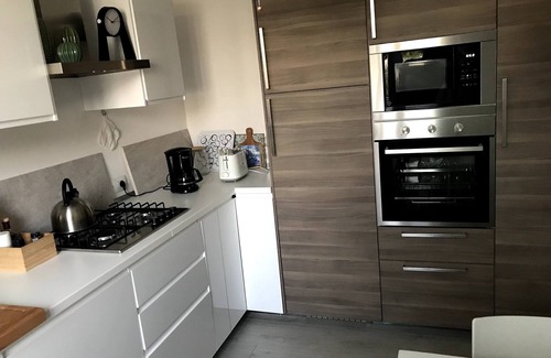 Marina di Carrara Apartment | Cozy apartment 800 mt from the beach