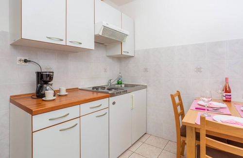 Jurandvor Apartment | Cozy apartment in Jurandvor with WiFi