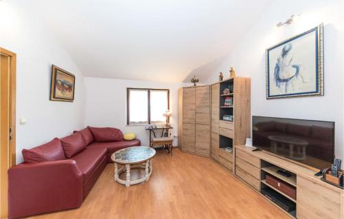 Rudine Apartment | Cozy Apartment In Kastel Novi