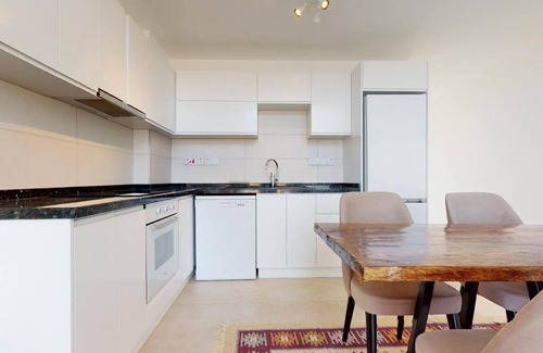 Kucukerenkoy Apartment | Cozy apartment in new retreat