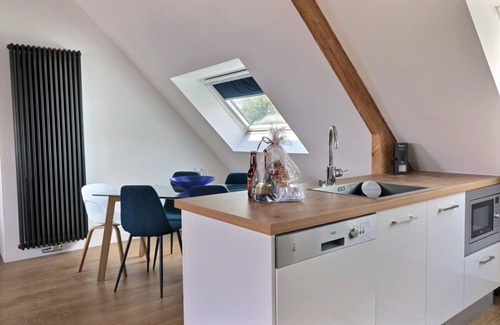 Concarneau Apartment | Cozy apartment in the city center, 2 steps from the beaches - Stove - Garage