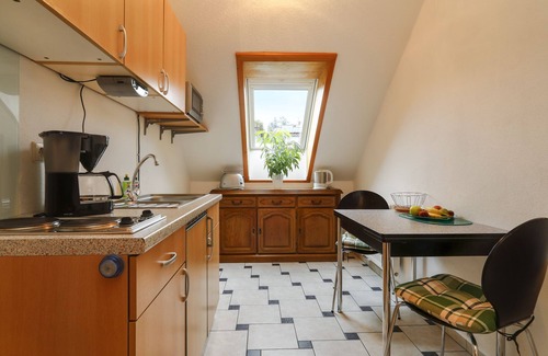 Neukirch Apartment | Cozy Apartment “Merk Klein” in a Quiet Area with Wi-Fi, Balcony & Garden