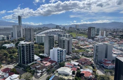 Rohrmoser Apartment | Cozy apartment with terrace, SJ Cosmopolitan Tower #402