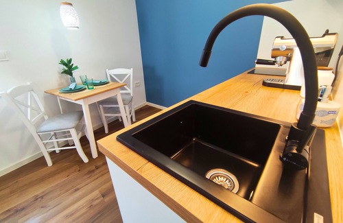 Izola Apartment | Cozy Beachside Studio – 2 Min Walk to the Sea