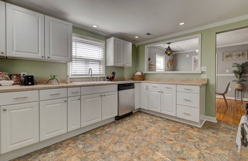 Lexington House | Cozy BoHo Paradise - Elegantly Peaceful