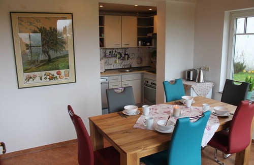 Klocksdorf House | Cozy bungalow on the lake with garden and terrace ideal for people and animals.