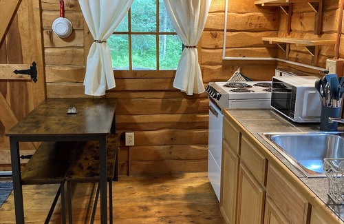 Park Rapids Cabin | Cozy cabin for 2 on Shipman Lake. Peace and tranquility surround you.